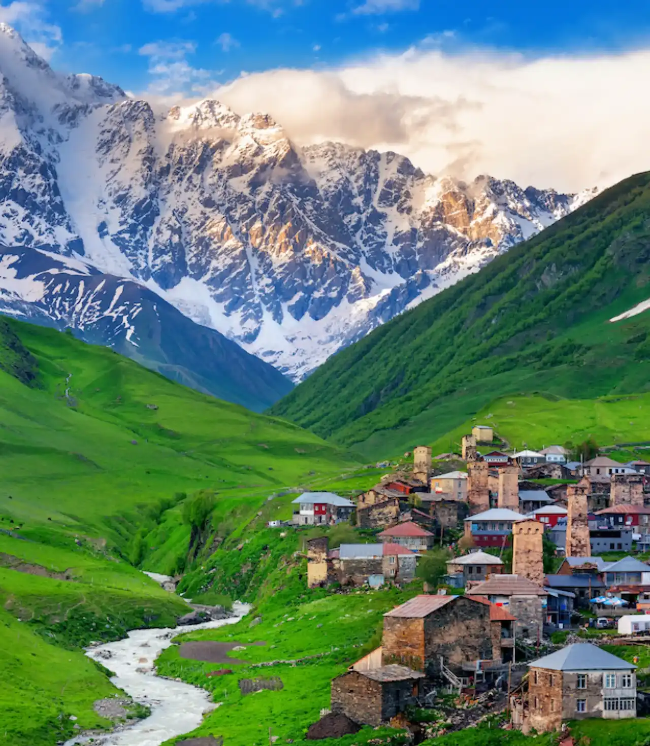 Ushguli Premium Gürcistan Bsatum Svaneti Mestia Turu Macerası: Batum, Mestia, Ushguli ve Svaneti Turu Gökyüzü