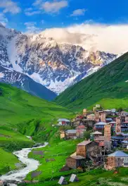 Gürcistan Macerası: Batum, Mestia, Ushguli ve Svaneti Turu Gökyüzü