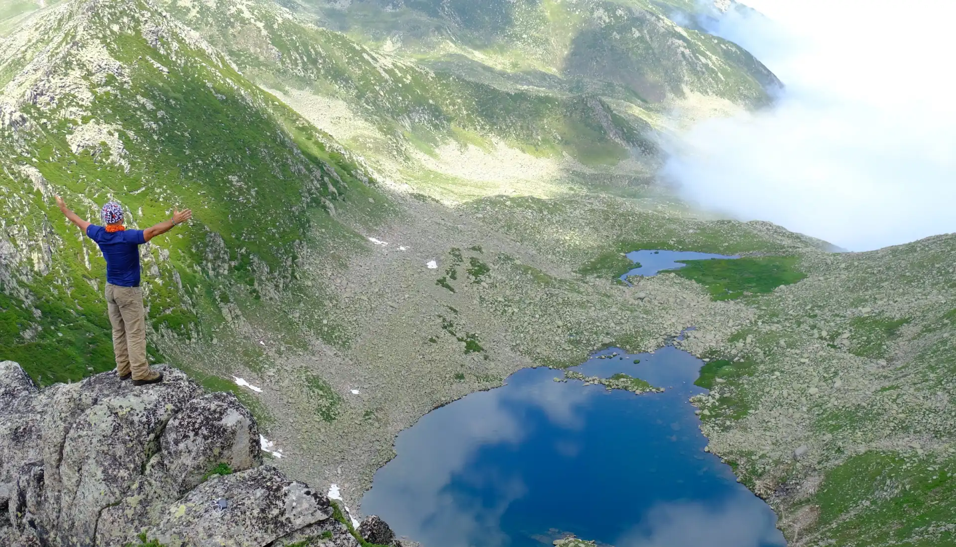 İnanılmaz manzaralarda yürüyüşler