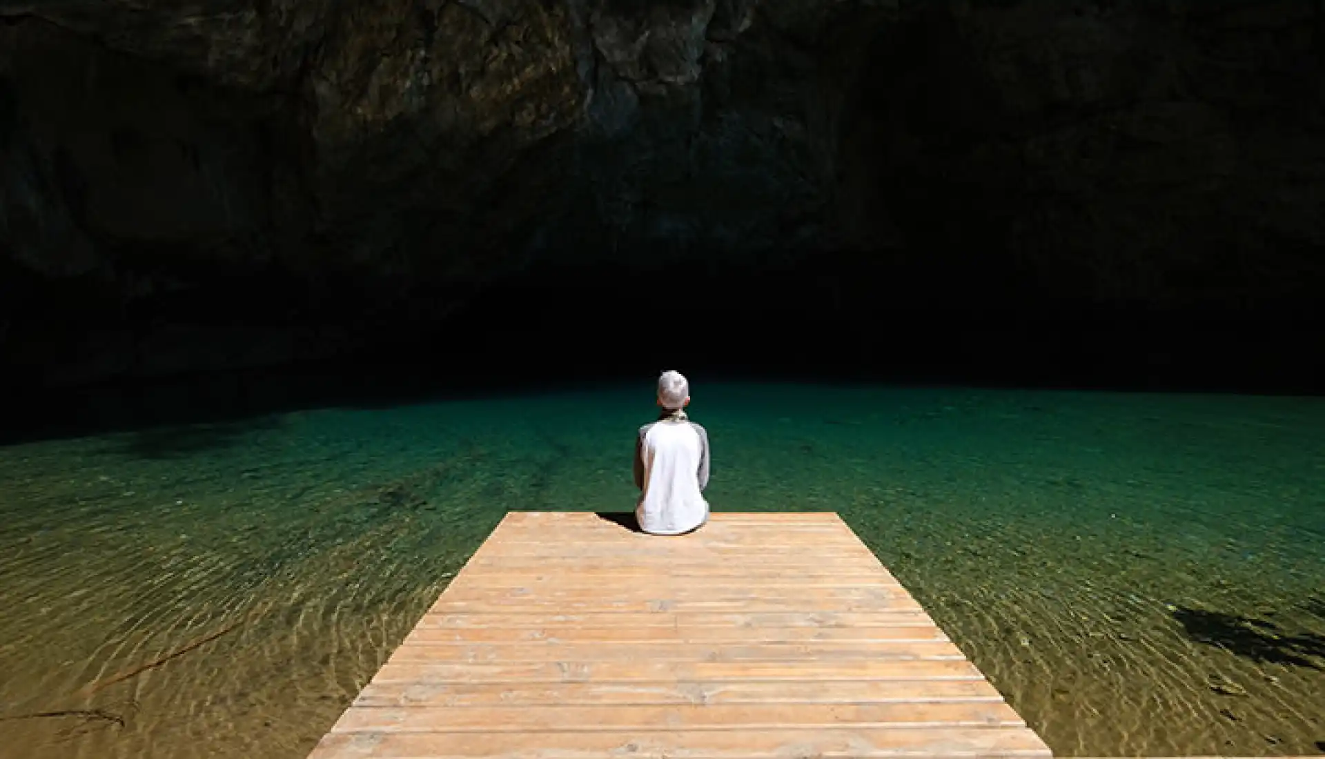 Ormana Düğmeli Evler