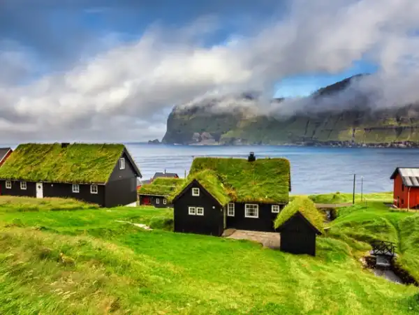 Kuzeyin Rüya Adaları 1: Faroe Adaları Turu Kuzeyin Rüya Adaları 1: Faroe Adaları Evler
