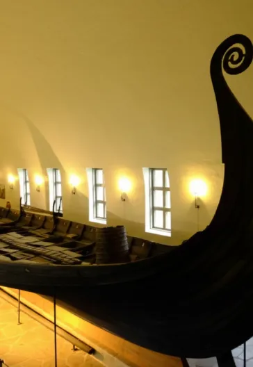 ノルウェーのフィヨルドとプレーケストーレンツアー