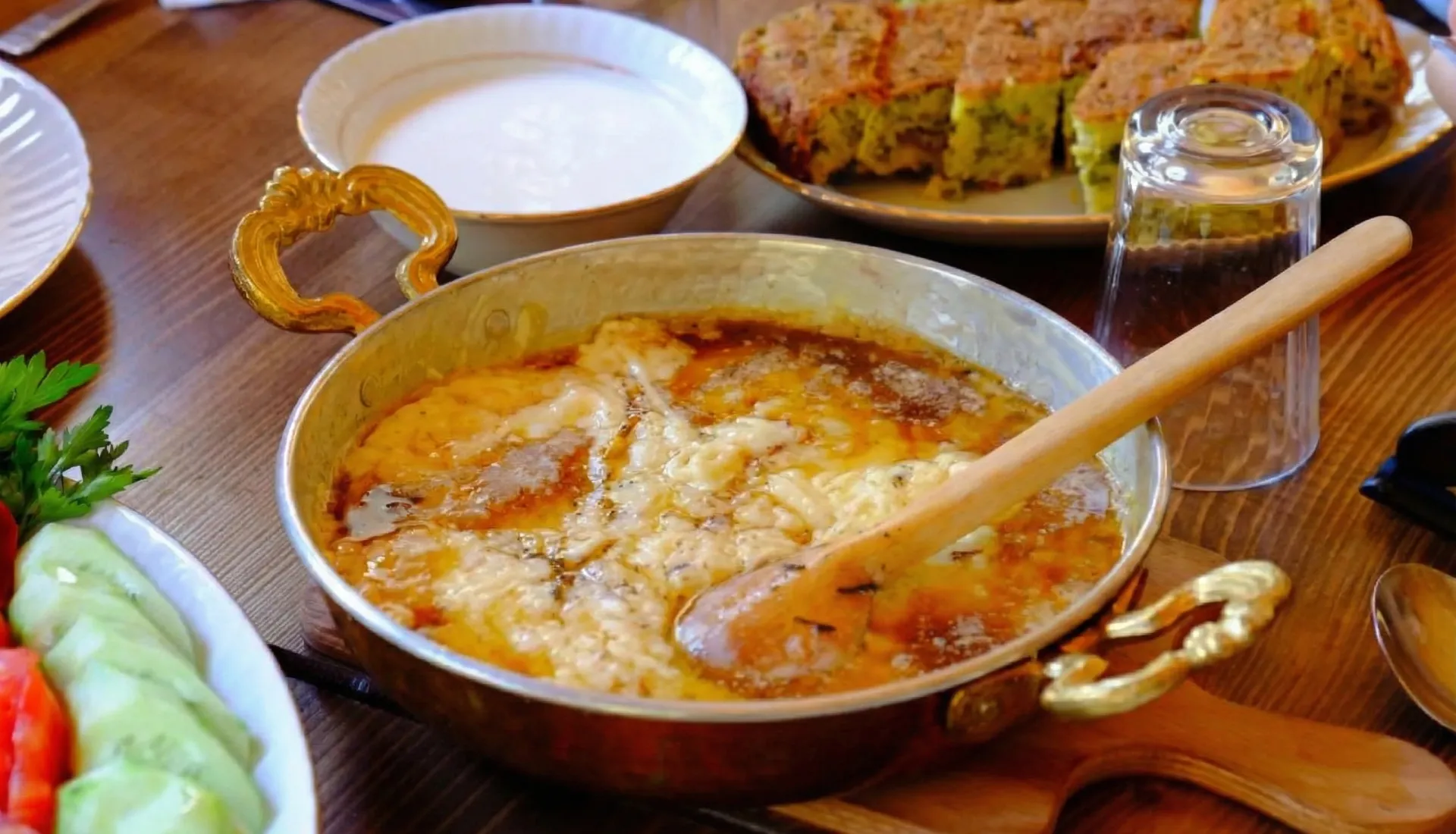 مسار عائشة أَرمان