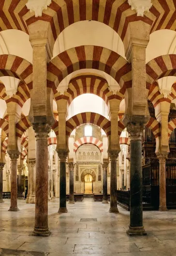 İspanya Klasikleri : Barcelona – Madrid – Endülüs Turu