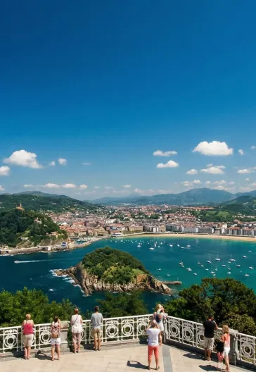 İspanya Bask & Galiçya Turu : Bilbao – Compostela – Vigo – A Coruña – San Sebastián