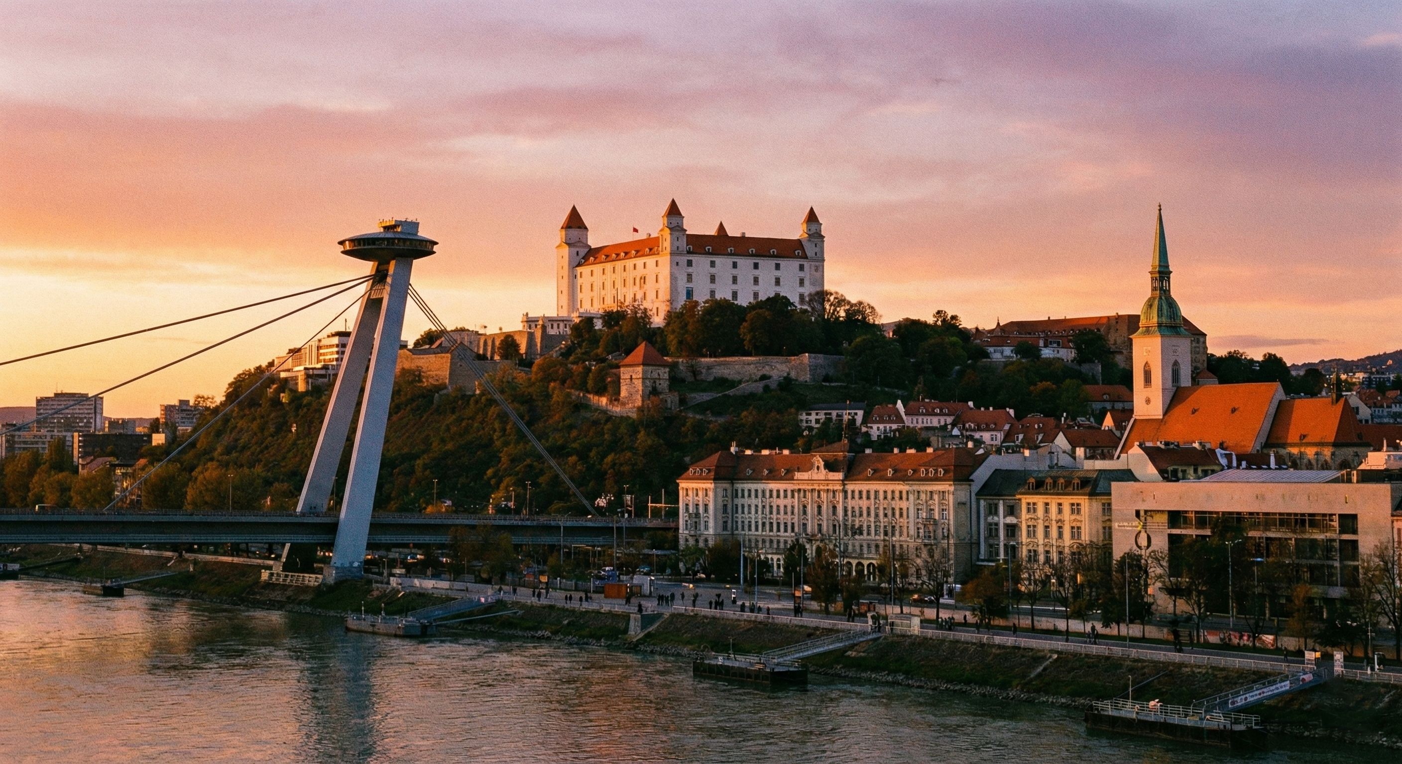 Orta Avrupa Turu | Avusturya · Macaristan · Çekya · Slovakya