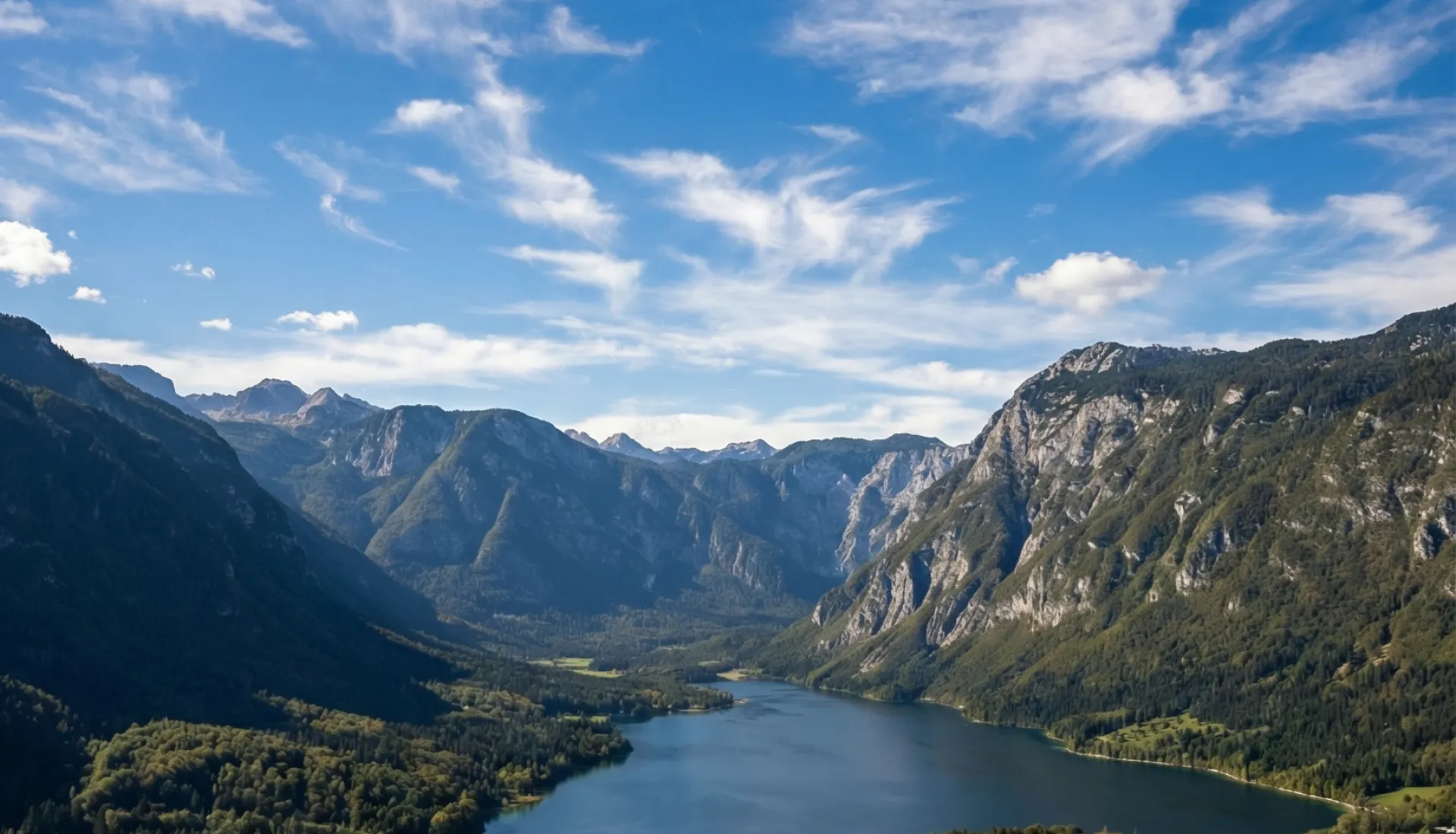 Avusturya & Slovenya Turu | Salzburg · Hallstatt · Bled Gölü · Ljubljana