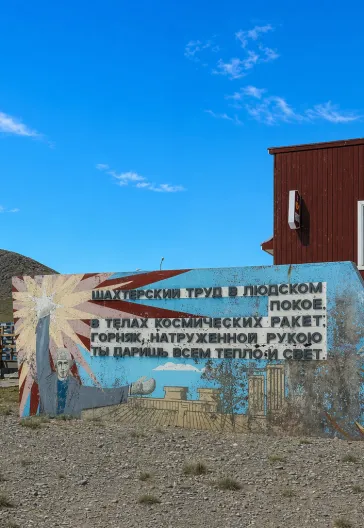 Svalbard Turu | Longyearbyen · Barentsburg · Pyramiden