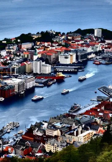 Norveç Fiyortları ve Preikestolen Turu