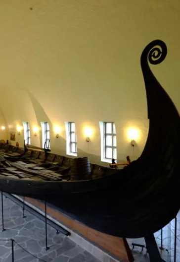 Norveç Fiyortları ve Preikestolen Turu