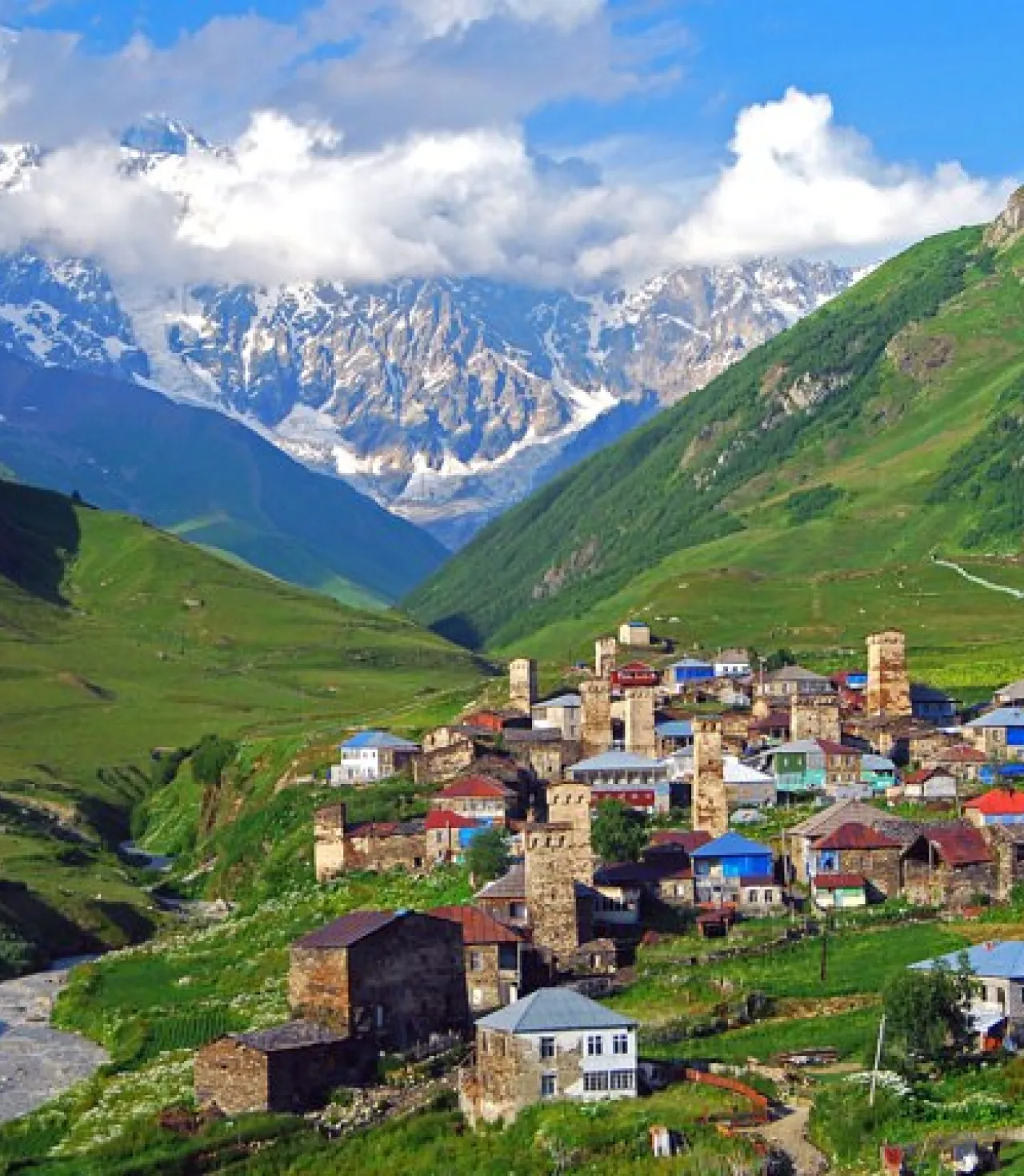 Gürcistan Macerası: Mestia, Ushguli ve Svaneti Turu