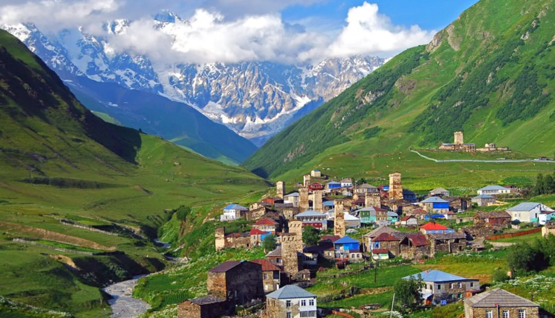 Gürcistan Macerası: Mestia, Ushguli ve Svaneti Turu