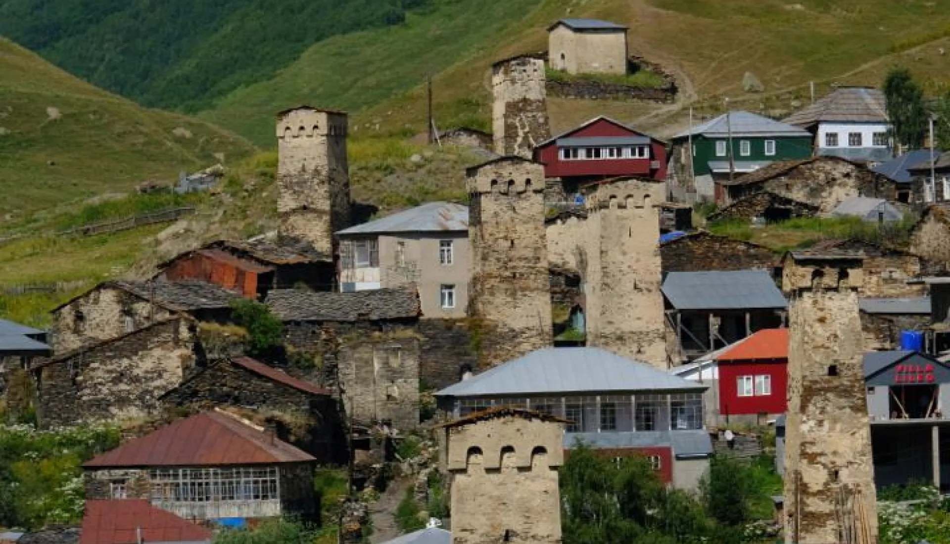 Gürcistan Macerası: Mestia, Ushguli ve Svaneti Turu