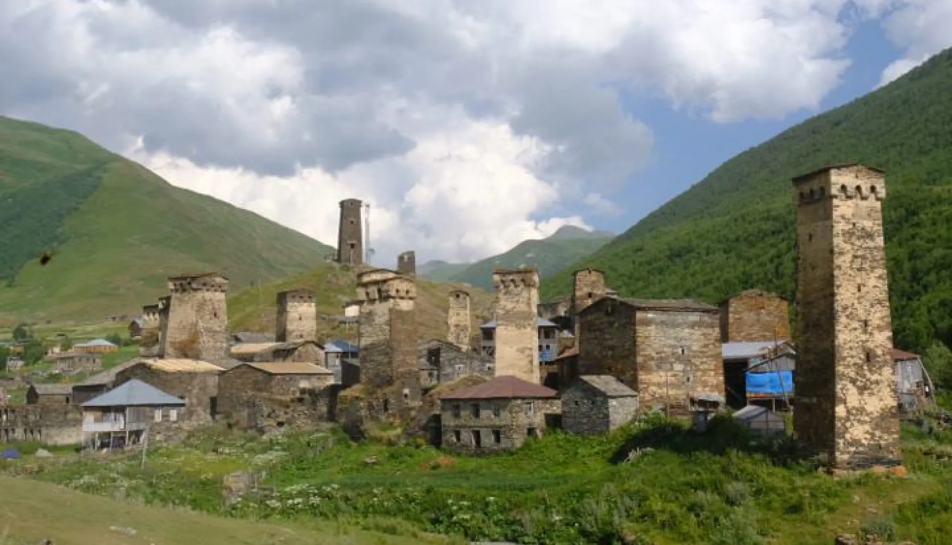 Gürcistan Macerası: Mestia, Ushguli ve Svaneti Turu