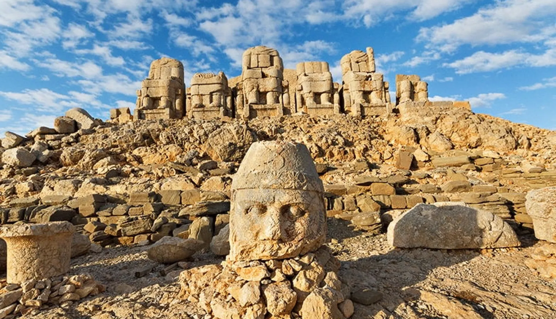 Nemrut Göbeklitepe Karahantepe Turu