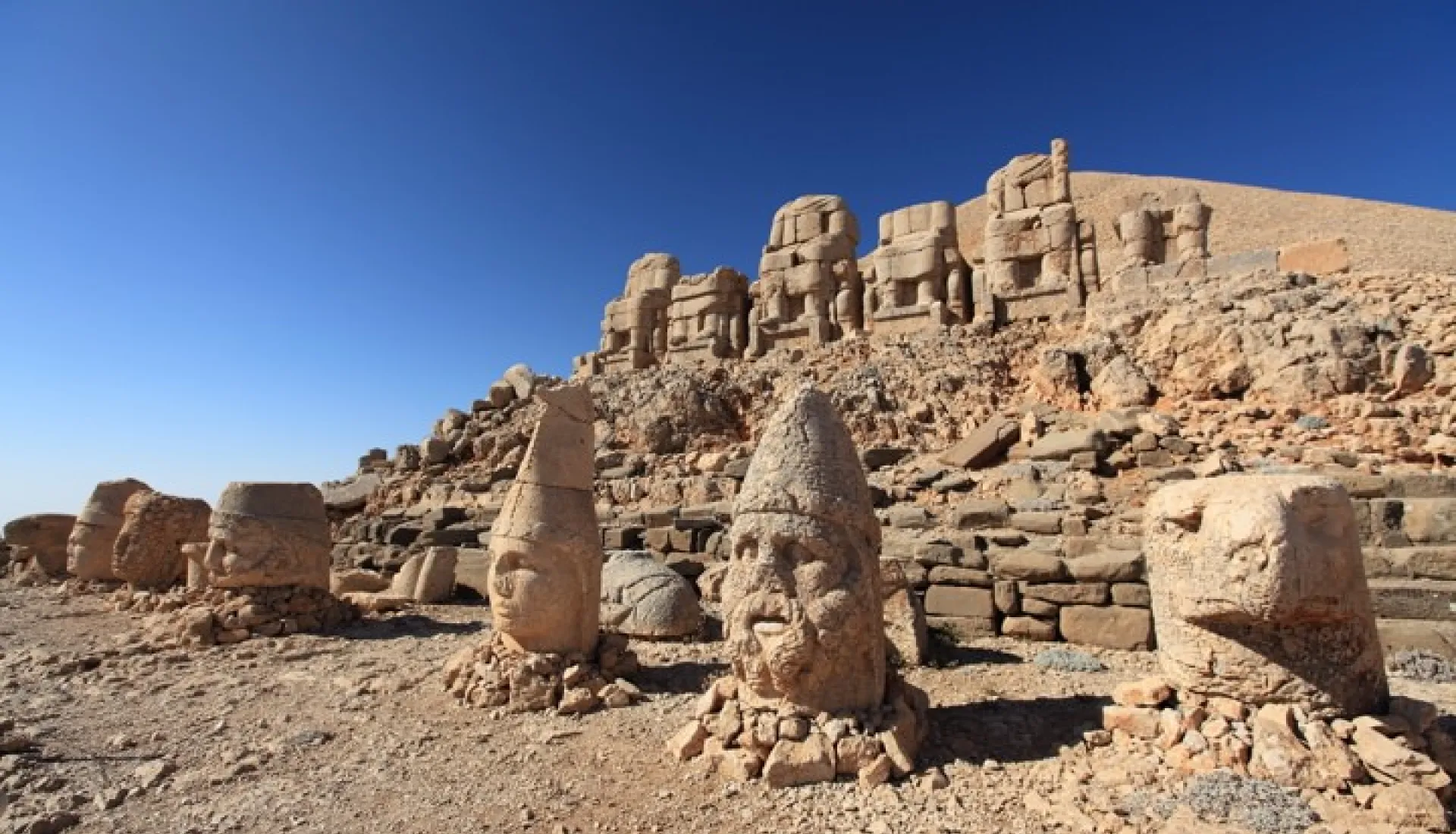 Nemrut Göbeklitepe Karahantepe Turu