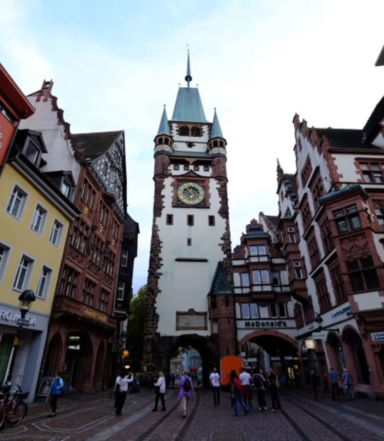 Alsace Ve Karaorman