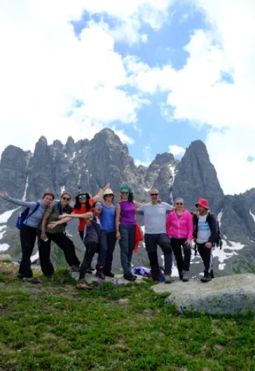 Laz Alpleri (Her Şey Dahil)