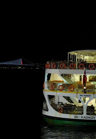 Şehrin Gece Hali - Karaköy Ve Tarihi Yarımada