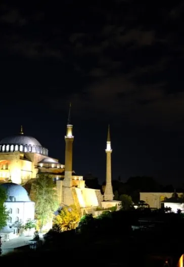Şehrin Gece Hali - Karaköy Ve Tarihi Yarımada