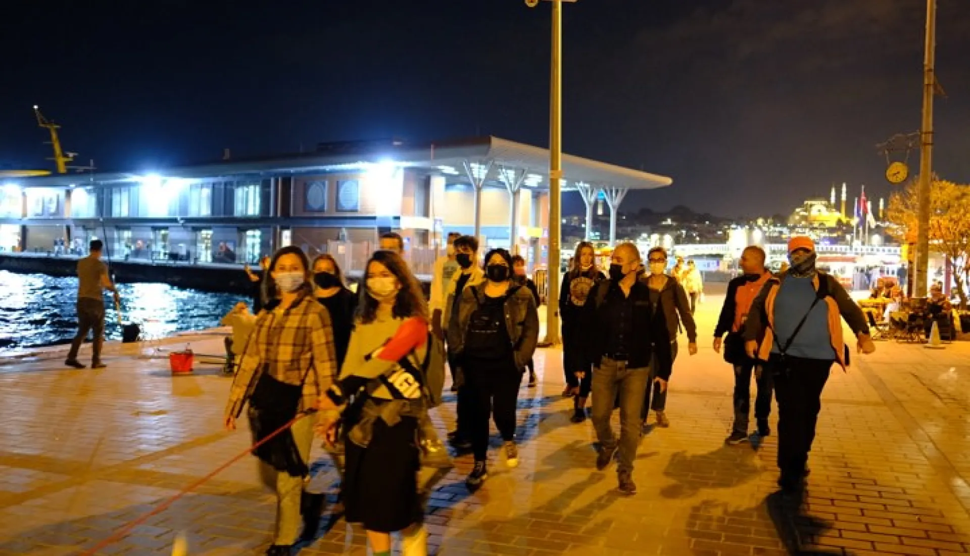 Şehrin Gece Hali - Karaköy Ve Tarihi Yarımada