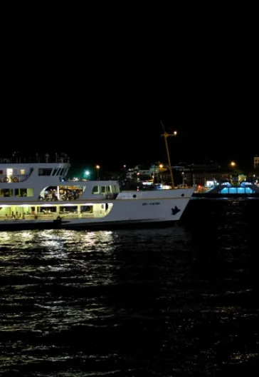 Şehrin Gece Hali - Karaköy Ve Tarihi Yarımada