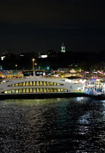 Şehrin Gece Hali - Karaköy Ve Tarihi Yarımada