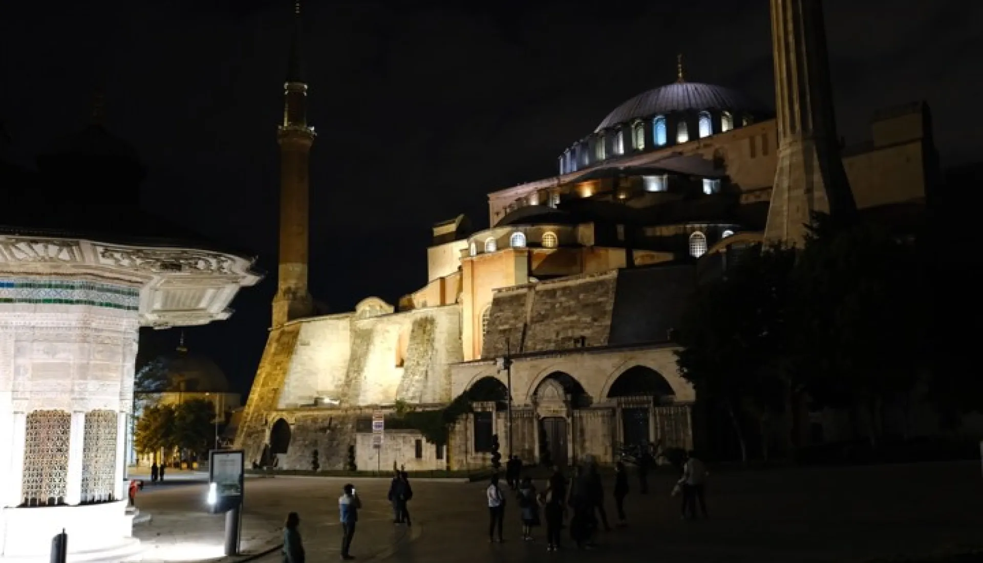 Şehrin Gece Hali - Karaköy Ve Tarihi Yarımada