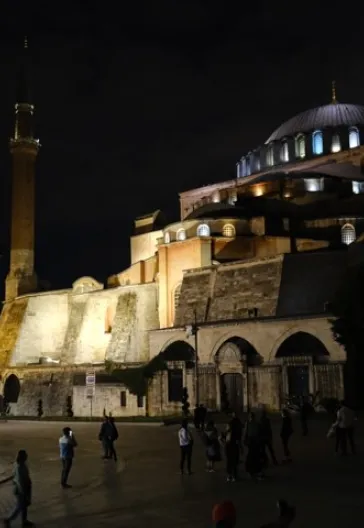 Şehrin Gece Hali - Karaköy Ve Tarihi Yarımada
