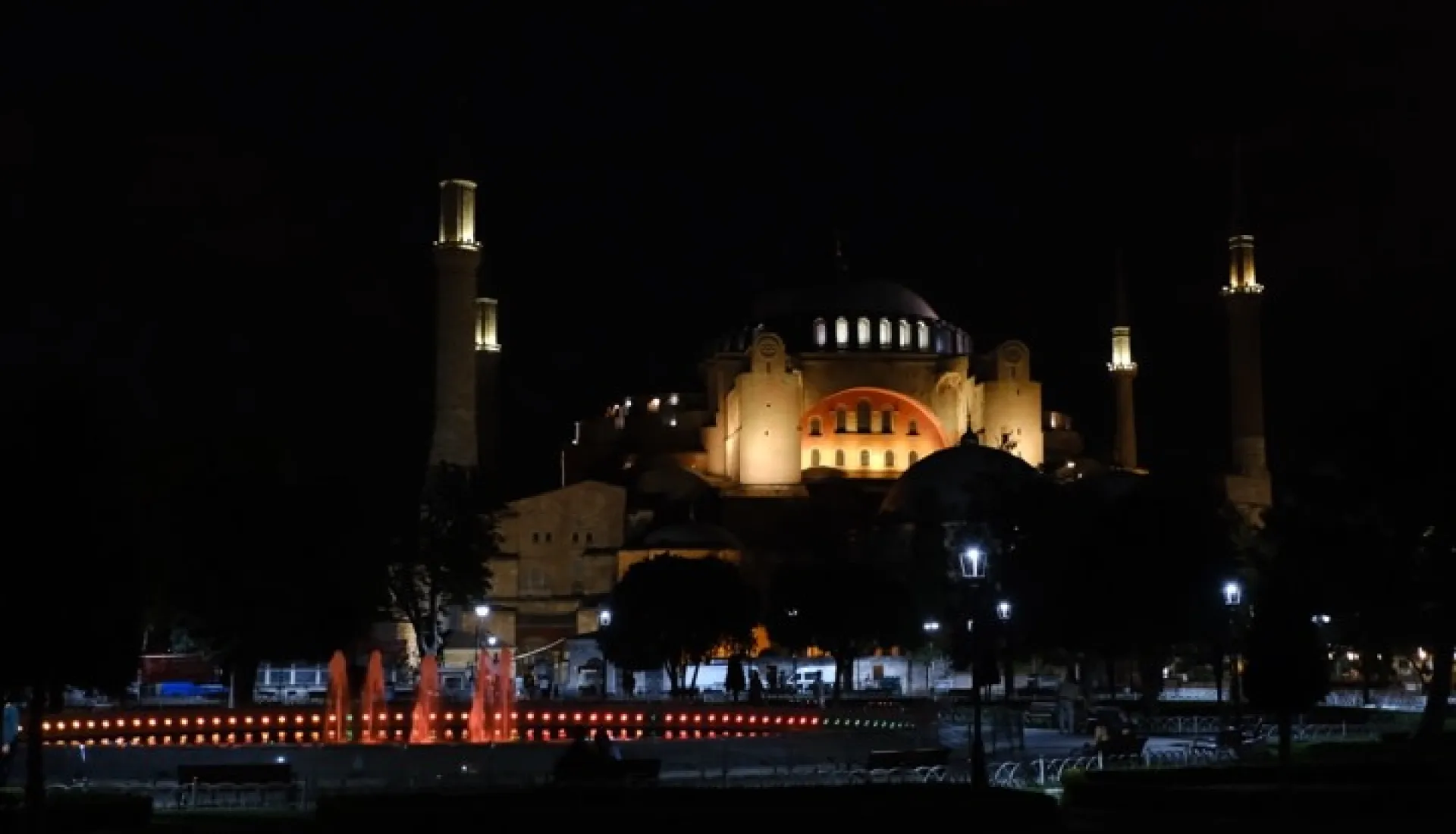 Şehrin Gece Hali - Karaköy Ve Tarihi Yarımada