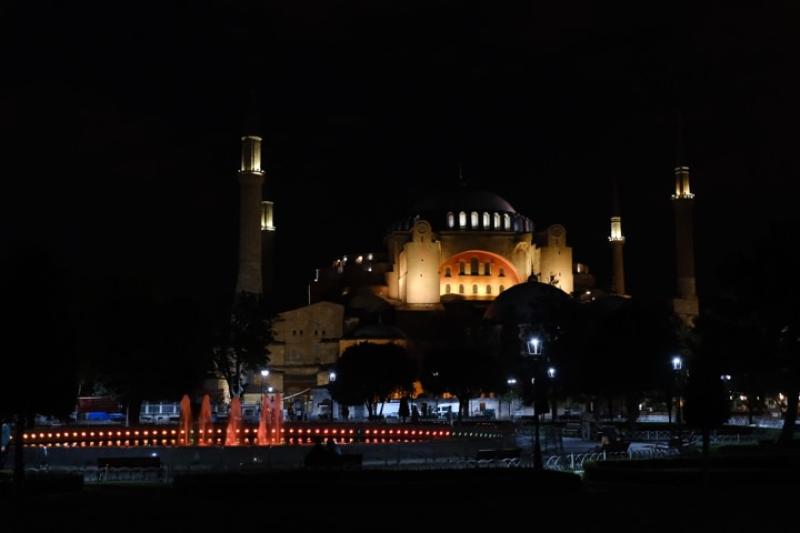 Şehrin Gece Hali - Karaköy Ve Tarihi Yarımada