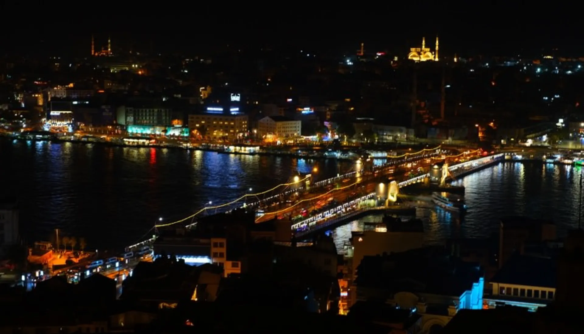 Şehrin Gece Hali - Beyoğlu Galata Pera