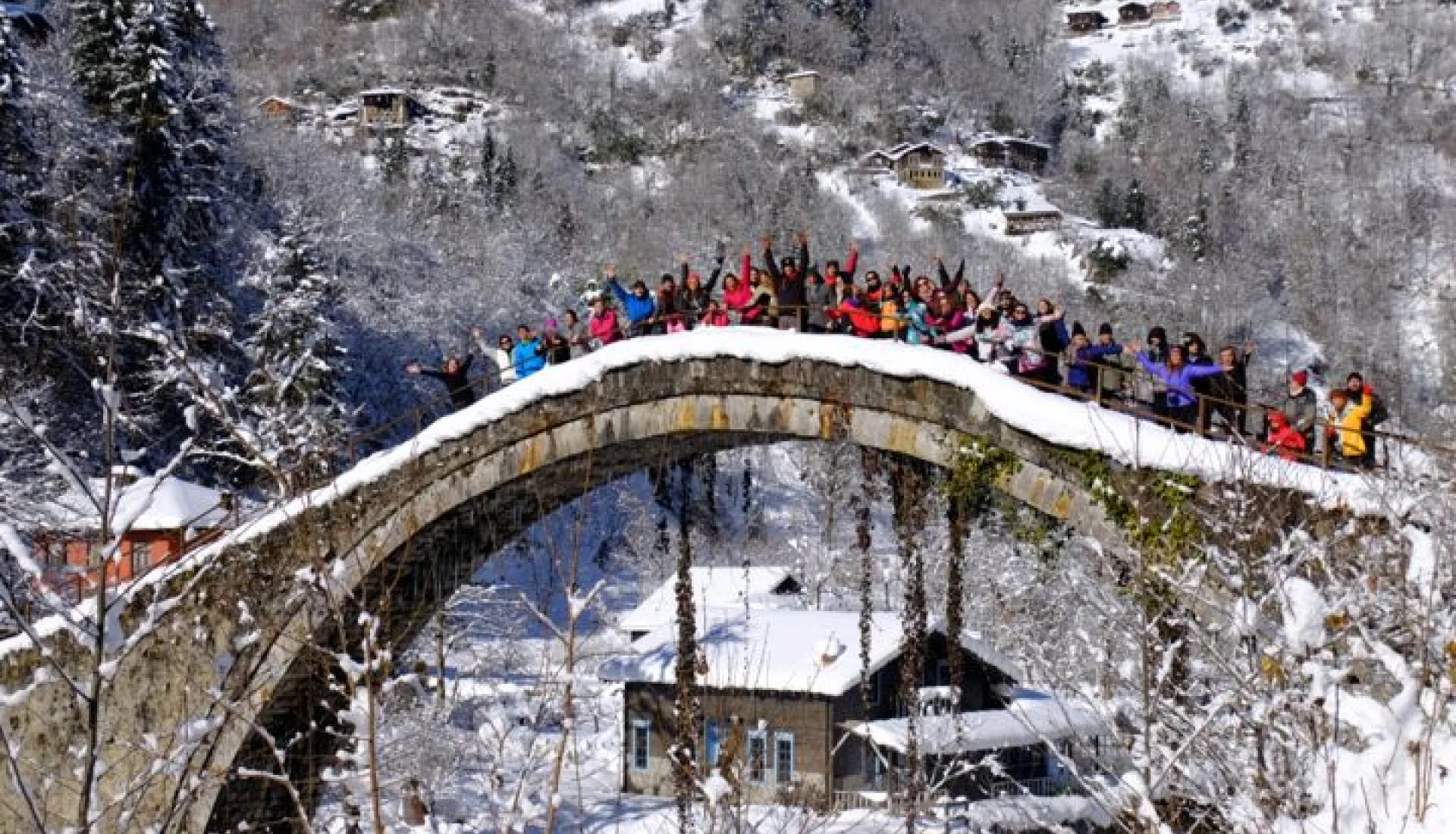 Новогодний тур «Всё включено» по Восточному Черноморью