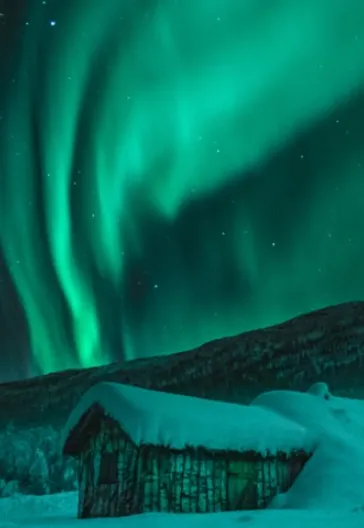 飛行機で行くアイスランド北極光ツアー（4泊5日）