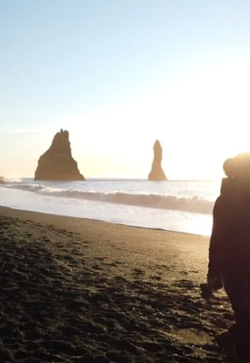 飛行機で行くアイスランド北極光ツアー（4泊5日）