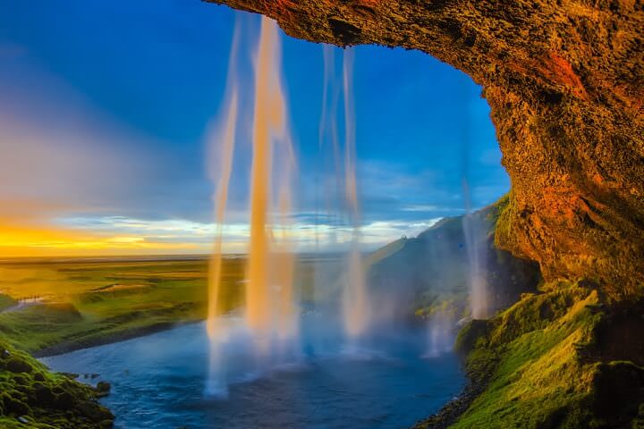 iceland-2111810