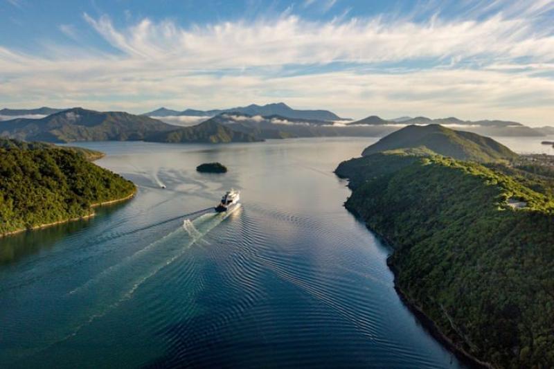Picton, Cook Boğazı, Feribot Yolculuğu, Malborough