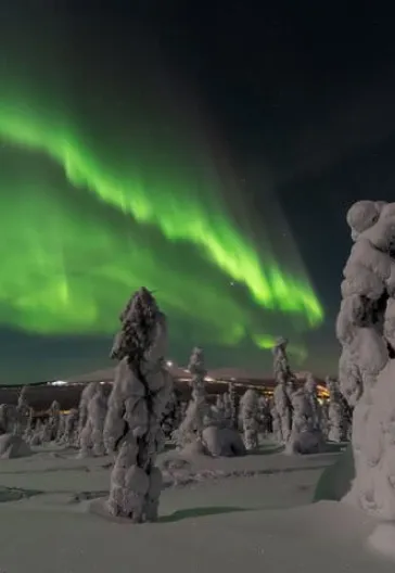 フィンランド・ラップランド北極光ツアー