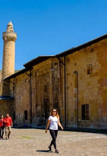 Kemaliye Divriği Sivas Turu | Karanlık Kanyon