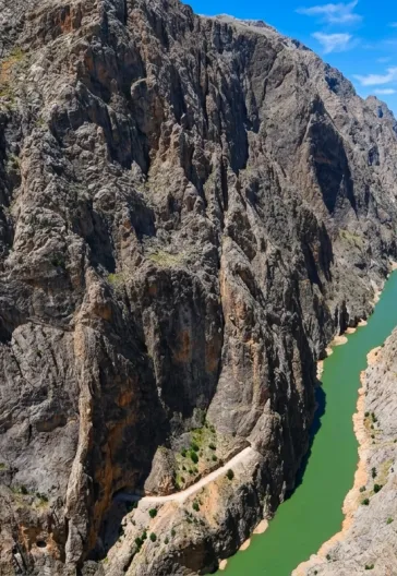 Kemaliye Divriği Sivas Turu | Karanlık Kanyon