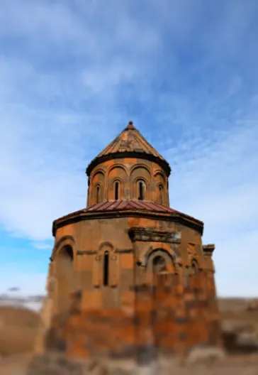アニ遺跡からアフラトとアクダマルへの東アナトリアツアー