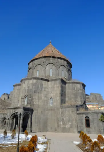 アニ遺跡からアフラトとアクダマルへの東アナトリアツアー