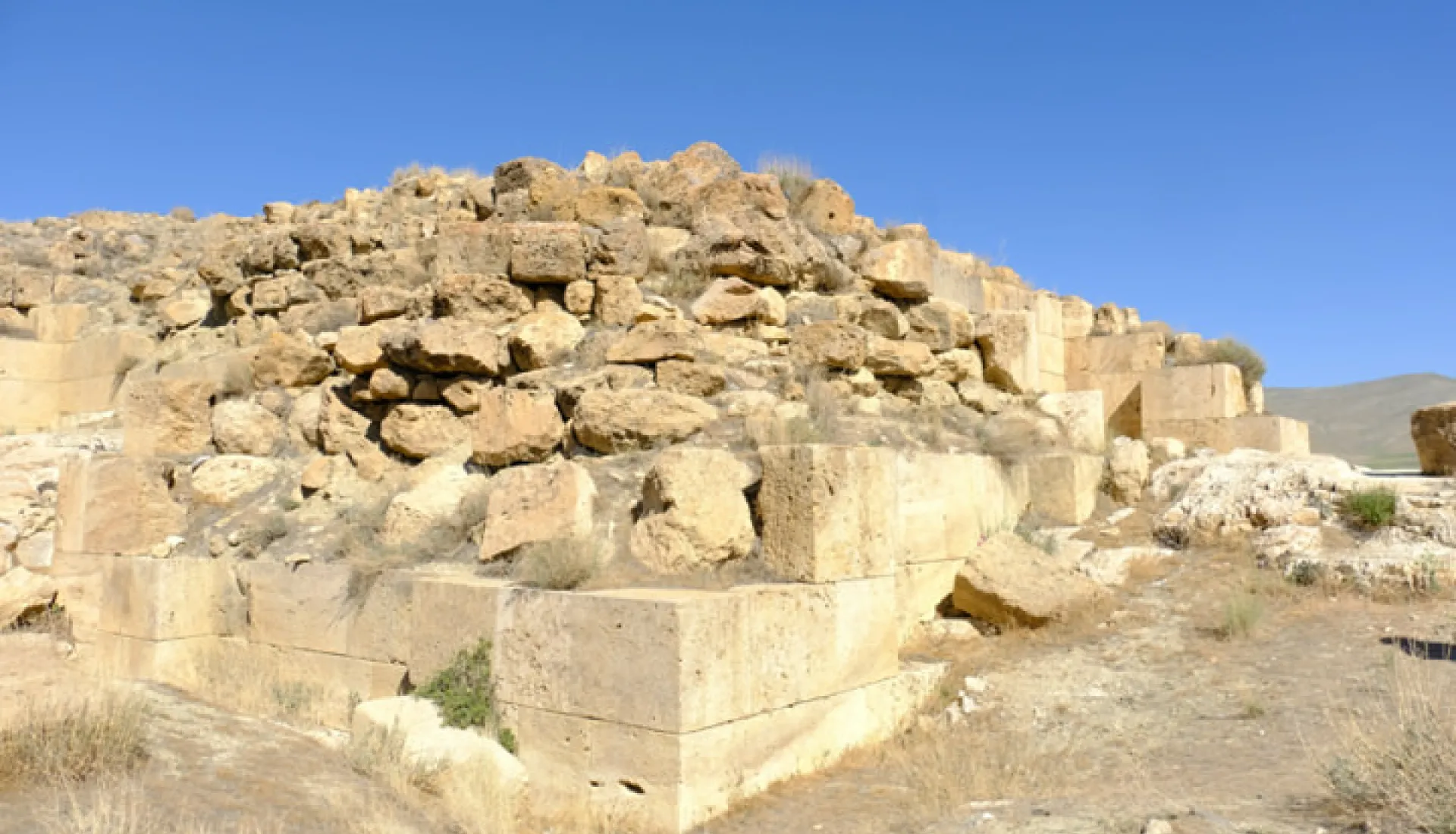 Ani Akdamar Nemrut Turu
